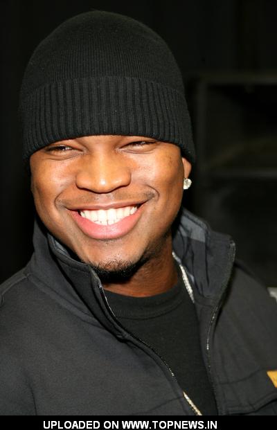 Ne-Yo at Z100's Jingle Ball 2008 - Press Room