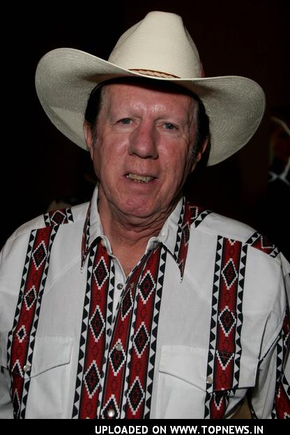 Neil Summers at 2008 Winter Hollywood Collectors Show