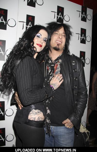 Nikki Sixx bat Kat Von D Celebrates the Launch of Her New Book "High Voltage