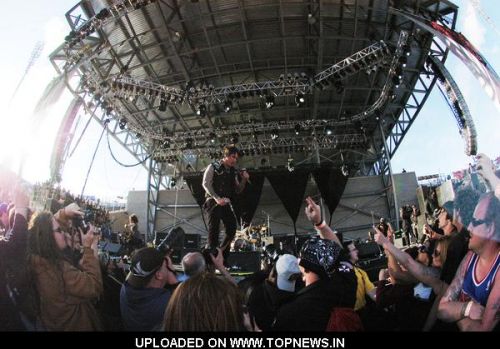 Papa Roach at Rock on the Range 2008 - Day 2 Papa Roach at Rock on the Range 2008 - Day 2
