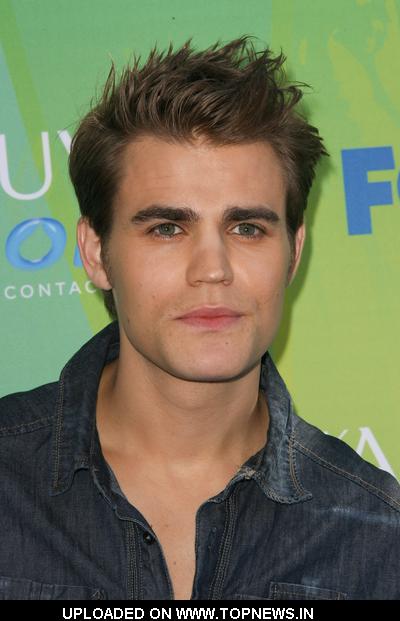 Paul Wesley   at  2011 Teen Choice Awards - Arrivals 