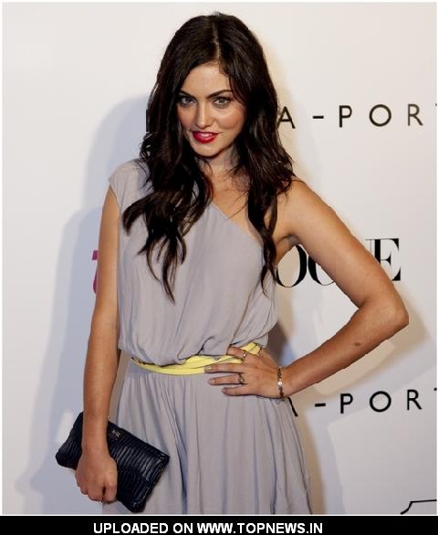 Phoebe Jane Tonkin at 9th Annual Teen Vogue "Young Hollywood" Party Sponsored by Coach - Arrivals Phoebe Jane Tonkin at 9th Annual Teen Vogue "Young Hollywood" Party Sponsored by Coach - Arrivals