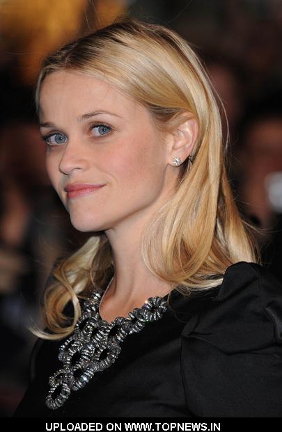 Reese Witherspoon at "Monsters vs. Aliens" UK Premiere - Arrivals