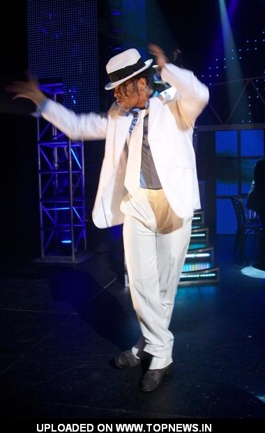 Ricko Baird  at "Thriller Live" Musical at the Lyric Theatre in London on January 8, 2009
