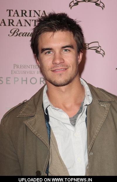 Rob Mayes at "Tarina Tarantino Beauty" Launch Party - Arrivals