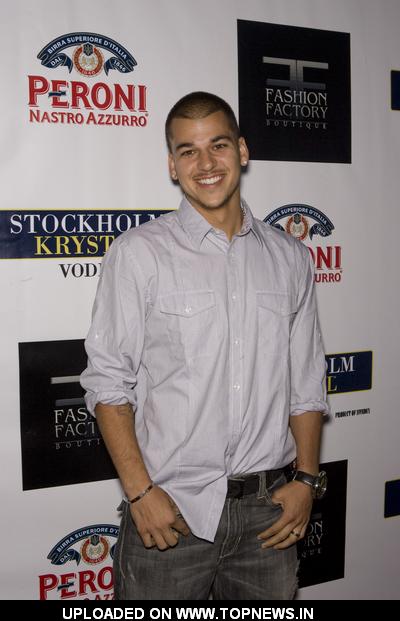 rob kardashian presence