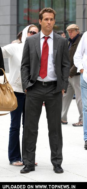 Ryan Reynolds at "The Proposal" Movie Set in Lower Manhattan, New York on June 6, 2008