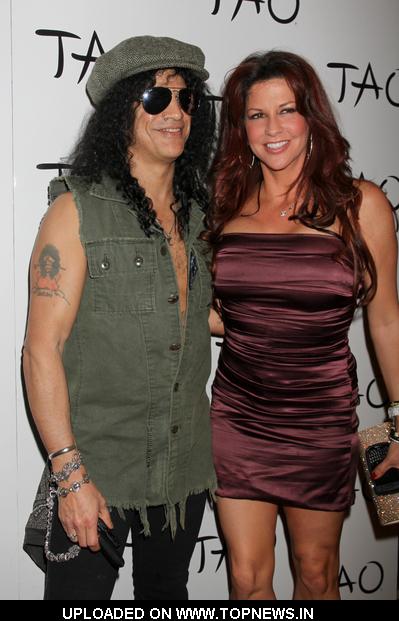 slash and perla ferrar. Perla Ferrar at Slash Hosts a