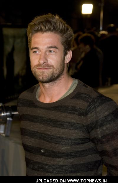 Scott Speedman at Cloverfield Los Angeles Premiere Arrivals