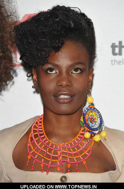 Shingai-Shoniwa2.jpg
