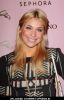 Shoshana Bush at "Tarina Tarantino Beauty" Launch Party - Arrivals