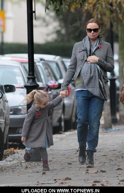 Stella McCartney with Daughter Baily Sighted in Nottinghill Gate in London 