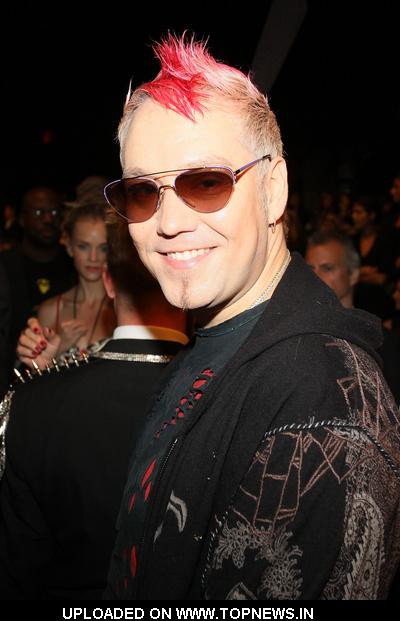 Project Runway Fashion Week on At Mercedes Benz Fashion Week Spring 2011 Project Runway Front Row