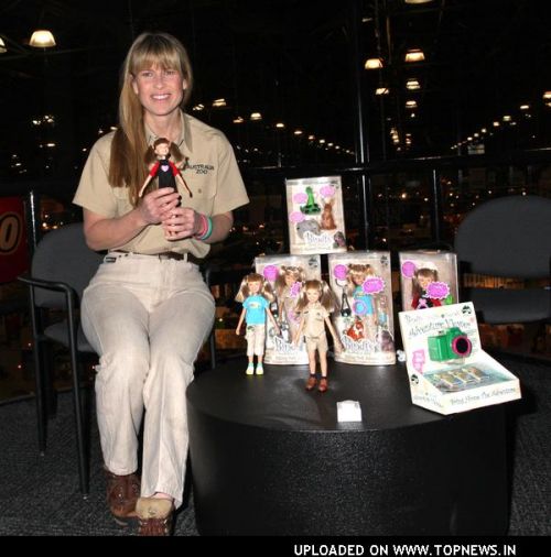Terri Irwin at 2008 American International Toy Fair - Day 1