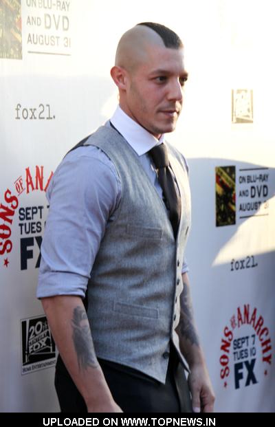 Theo Rossi at Sons of Anarchy Season 3 Hollywood Premiere Arrivals