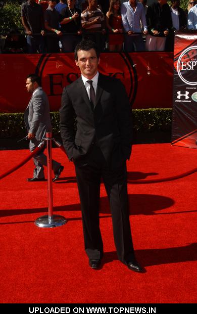 Tony Dovolani at 17th Annual ESPY Awards - Arrivals Tony Dovolani at 17th Annual ESPY Awards - Arrivals