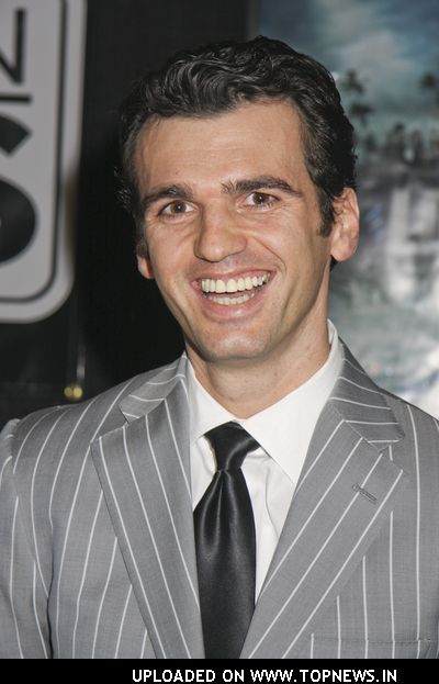 http://www.topnews.in/files/images/Tony-Dovolani35.jpg