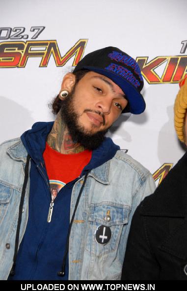 Travie McCoy at KIIS FM's Jingle Ball 2011 - Arrivals Travie McCoy at KIIS FM's Jingle Ball 2011 - Arrivals