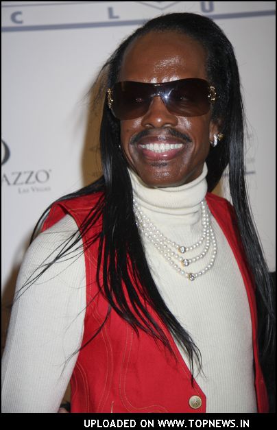 Verdine-White2.jpg