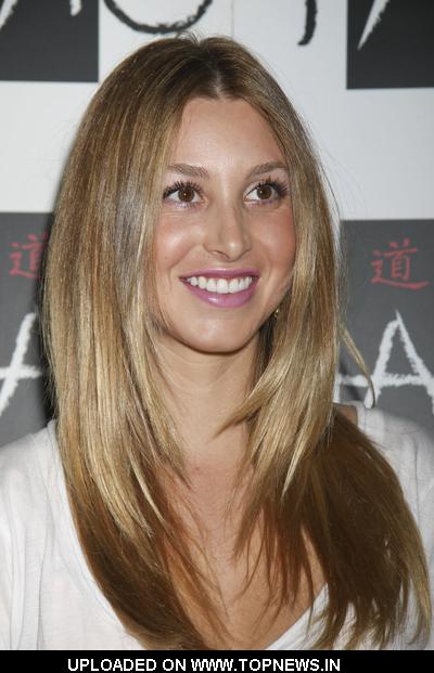 whitney port. Whitney Port Hosts a