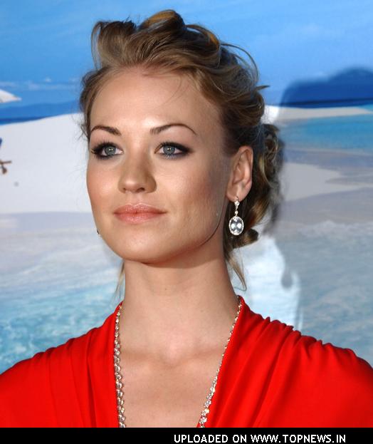 yvonne strahovski wallpaper. yvonne strahovski wallpaper. yvonne strahovski wallpaper.