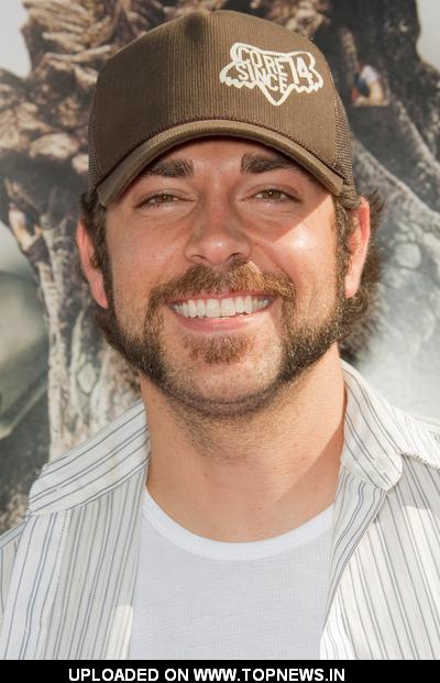Zachary Levi at "Land of the Lost" Los Angeles Premiere - Arrivals Zachary Levi at "Land of the Lost" Los Angeles Premiere - Arrivals