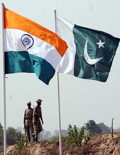 Happy Independenceday to all my Indo-Pakistani Friends..