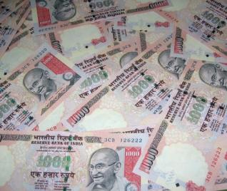 Indian economy to grow just below 8 per cent in 2012, 2013, report