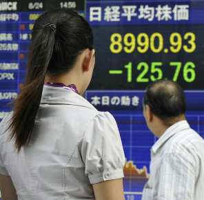 Japanese stocks fall on US losses, unrest in Saudi Arabia