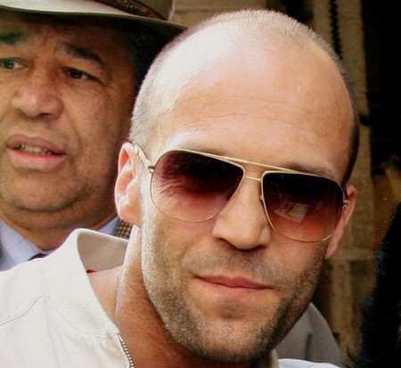  Jason Statham found shooting sex scene in shopping mall ‘difficult’