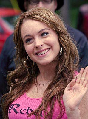 Lindsay Lohan has been cutting herself, claims mum