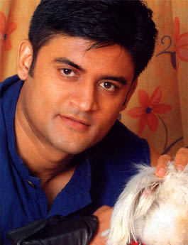 Manav Gohil in love with blogging