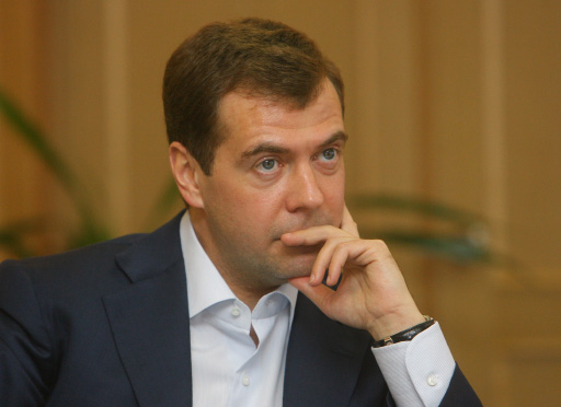 Medvedev urges Ukraine for swift deployment of gas monitors 
