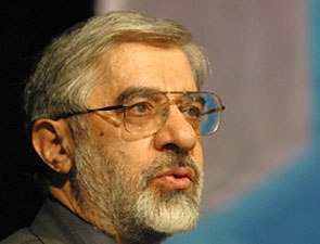 Sanctions would just hit the people, says Iran's opposition leader