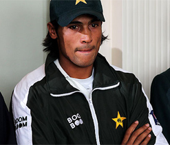  ‘Banned’ Amir, agent Mazhar Majeed admit involvement in spot-fixing scandal