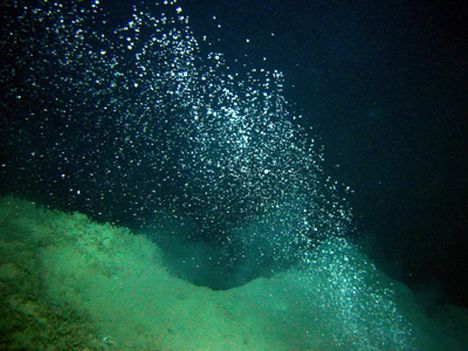 images of ocean floor. Germany studying gas hydrates as ocean-floor energy source