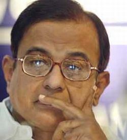 Chidambaram comes out in Omar Abdullah`s support