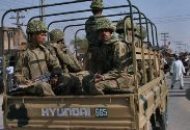 Troops patrol Pakistani town after religious violence 