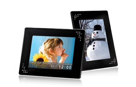  Transcend Rolls Out Touch-Sensitive Digital Photo Frame ‘PF810’ In India