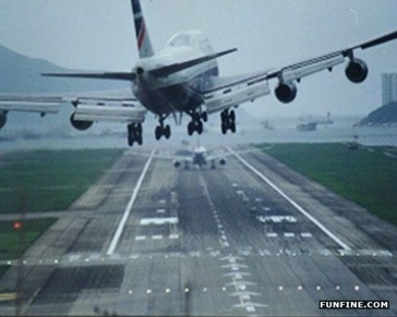  Detained US military plane takes off from Mumbai