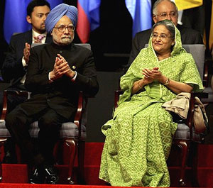 Manmohan Singh, Sheikh Hasina