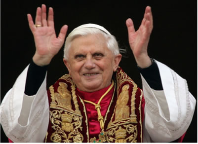 Theologians clash with German bishop over criticism of pope 