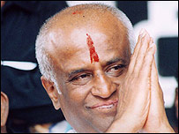 Rajni Seeks To End Controversy Over Hogenekkal Comments 