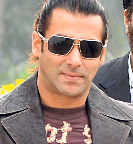 salman khan pics. Salman Khan Asks For Rs 50