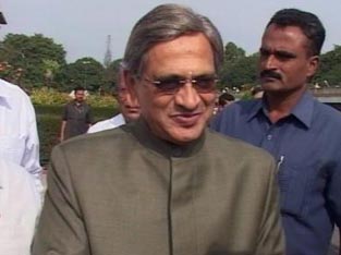  Govt. to help grant 150,000 illegal Indian citizens Italian citizenship: Krishna
