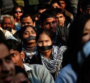 Mob resorts to violence after stalker rapes, murders teen girl in Haryana 