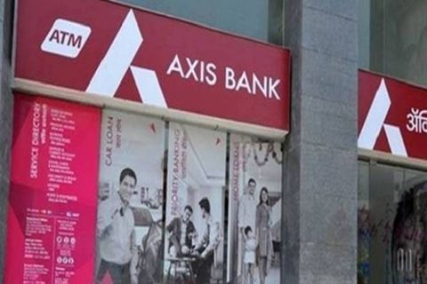 Mitesh Thakkar: BUY Hindalco, Axis Bank, Indraprastha Gas; SELL PowerGrid