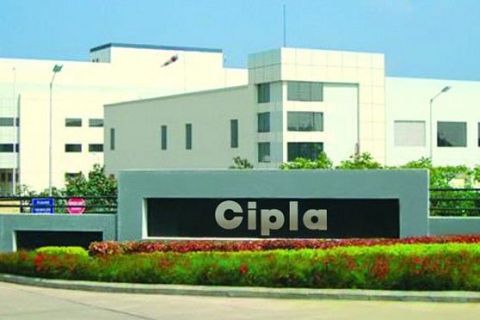 Mitessh Thakkar: BUY Cipla, India Cements; SELL Dabur India and IndusInd Bank