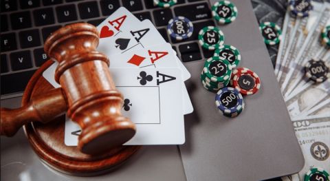 Slovakia’s Online Betting Market Surges While Land-Based Revenue Faces Decline