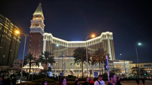 Macau government limits number of casino operators' collaborations with junkets